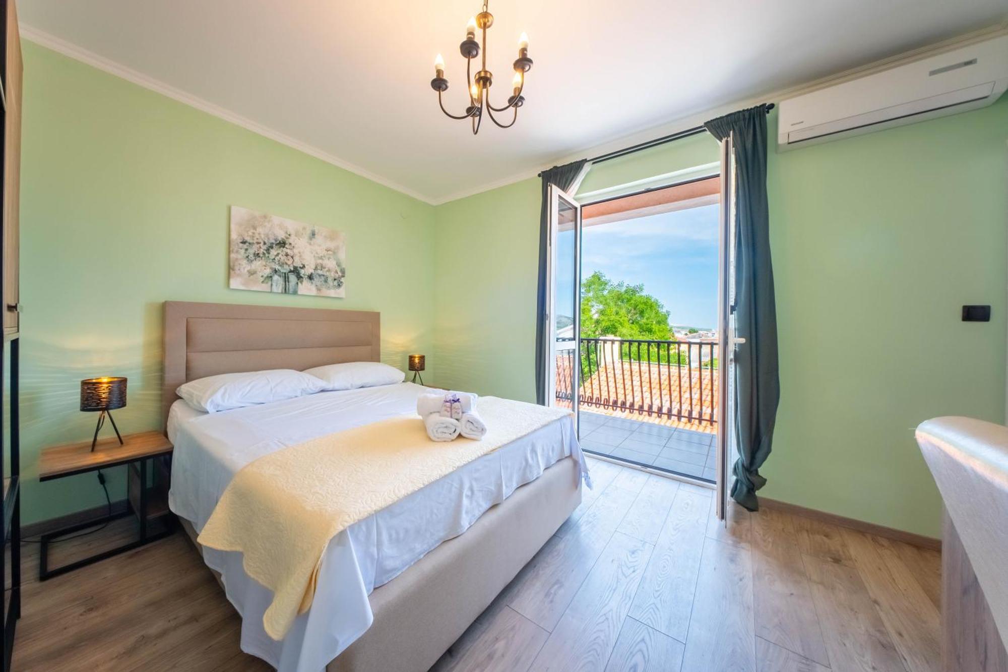 Rooms Villa Padre Pag Town Exterior photo